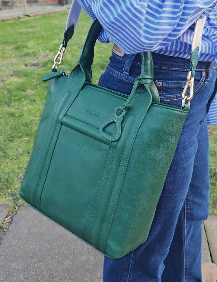 Patricia Leather Handbag - Bascora