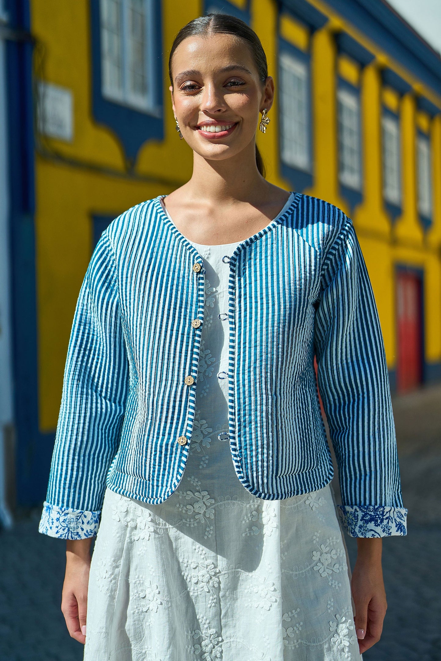 The Blue Boho Floral – Reversible Cotton Quilted Cropped Jacket